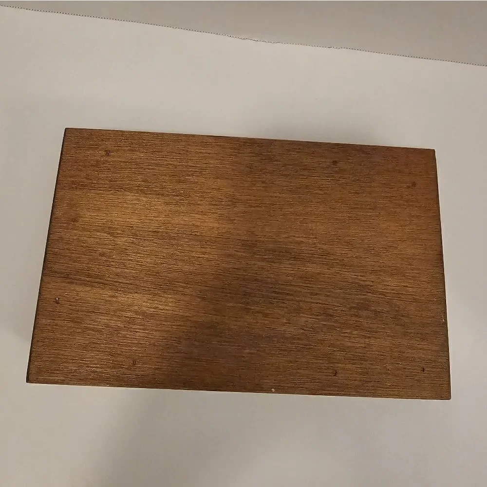 Handmade wooden rings and things jewelry box
